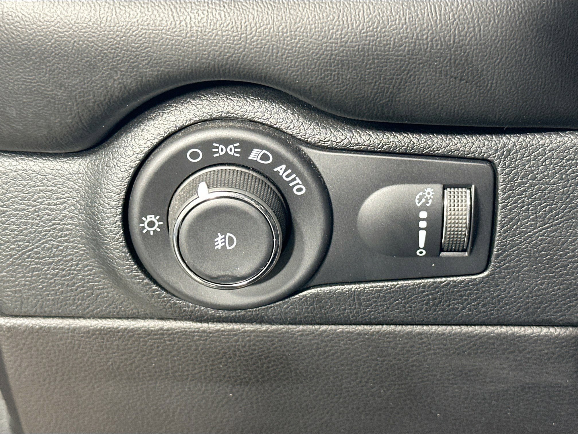 Used 2021 Dodge Durango GT AWD/4WD image 10
