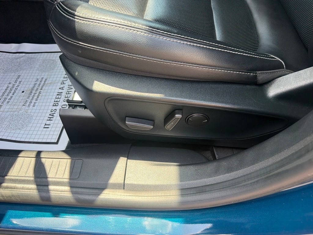Used 2020 Ford Escape SEL FWD image 28