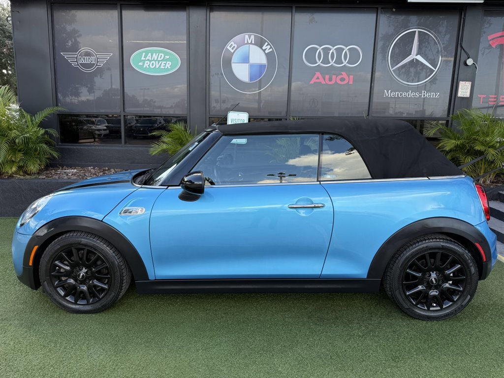 Used 2016 MINI Cooper S image 9