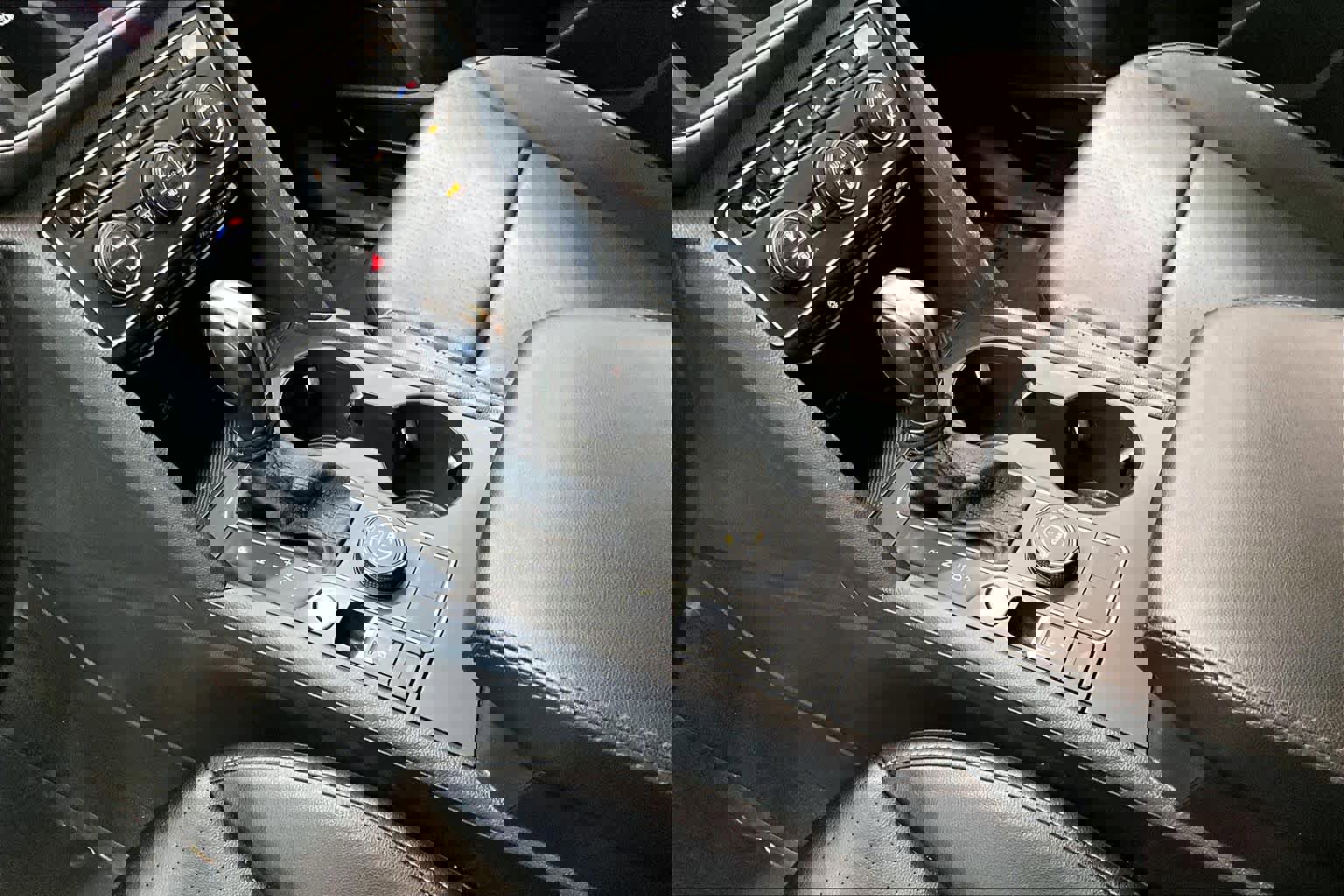 Used 2019 Volkswagen Atlas SE w/ Towing Package image 20