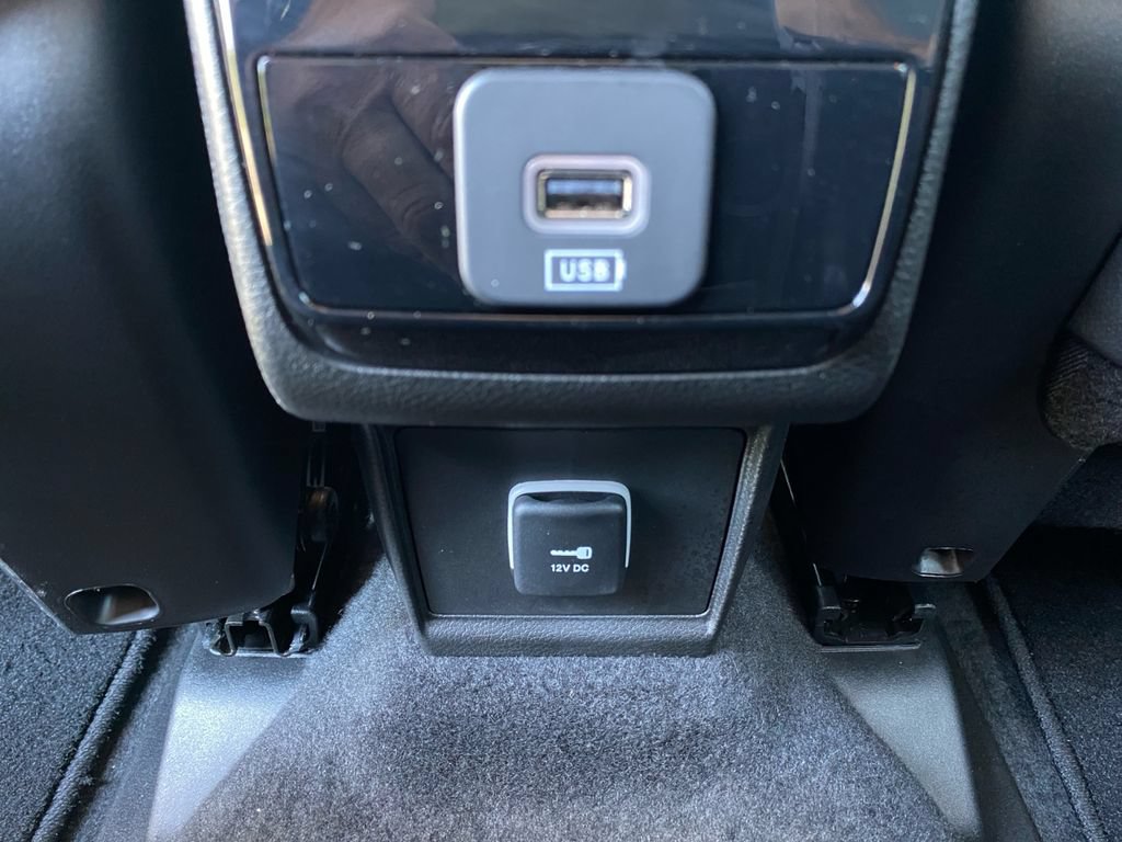 Certified 2025 Jeep Compass Limited AWD/4WD image 33