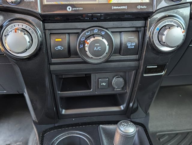 Used 2022 Toyota 4Runner TRD Off-Road Premium w/ Moonroof Package image 9