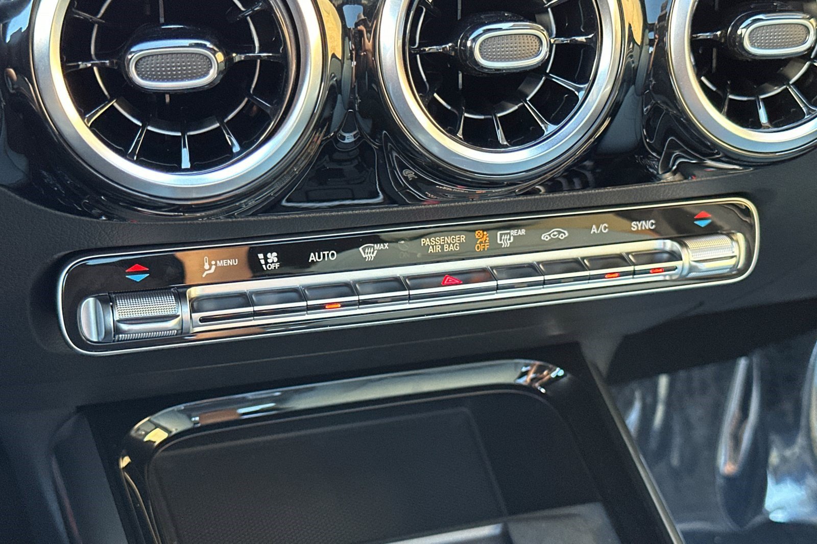New 2026 Mercedes-Benz GLA 250 4MATIC image 18
