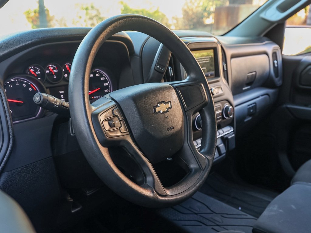 Used 2022 Chevrolet Silverado 1500 Custom image 14