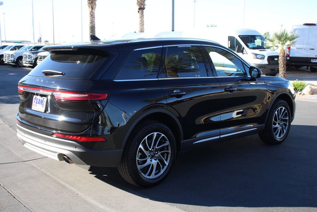 Certified 2022 Lincoln Corsair AWD w/ Equipment Group 101A image 6