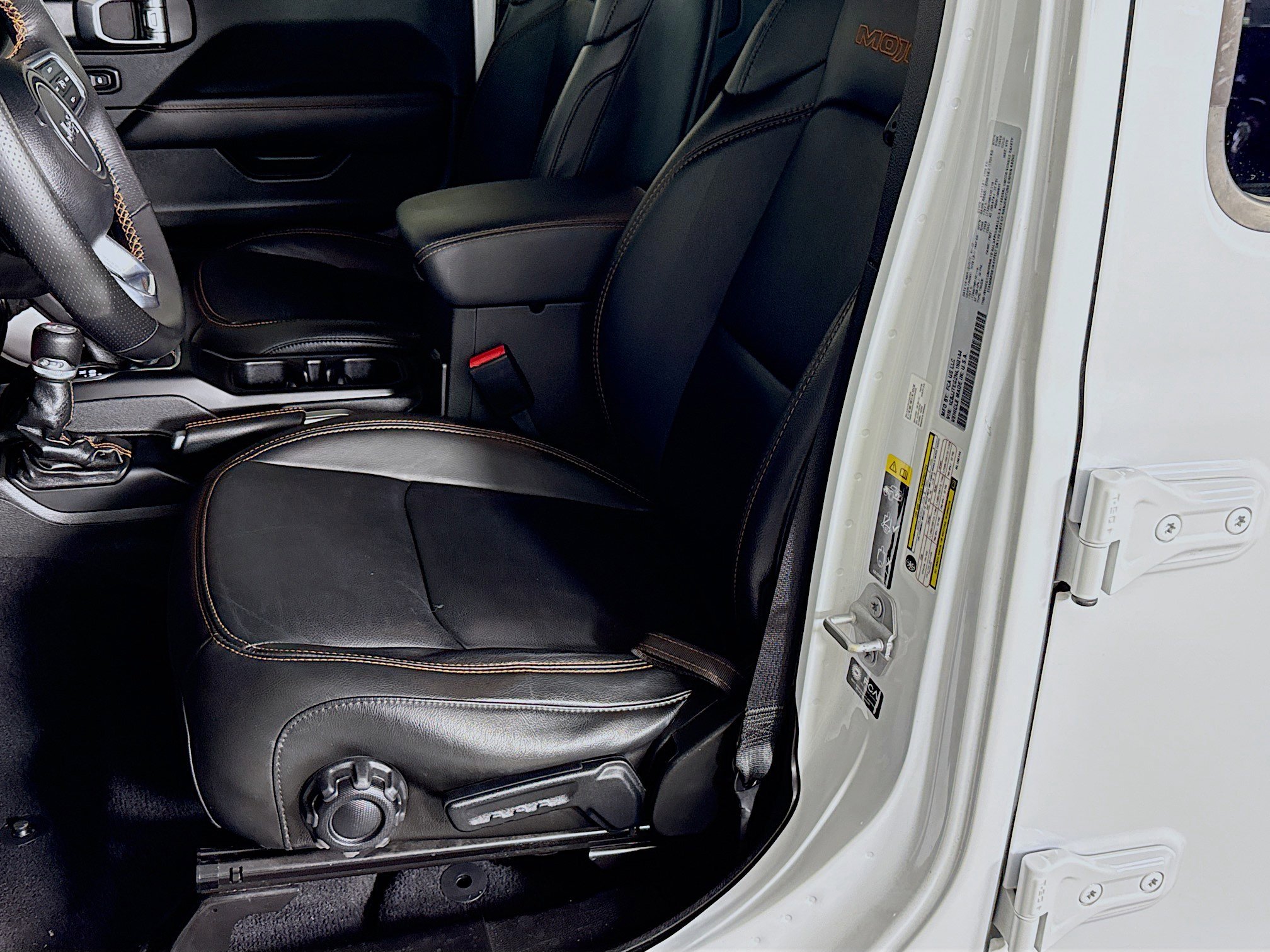 Used 2022 Jeep Gladiator Mojave image 24