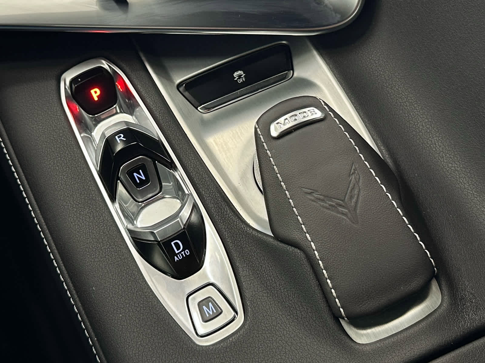 Used 2024 Chevrolet Corvette Stingray Coupe w/ Battery Protection Package image 25