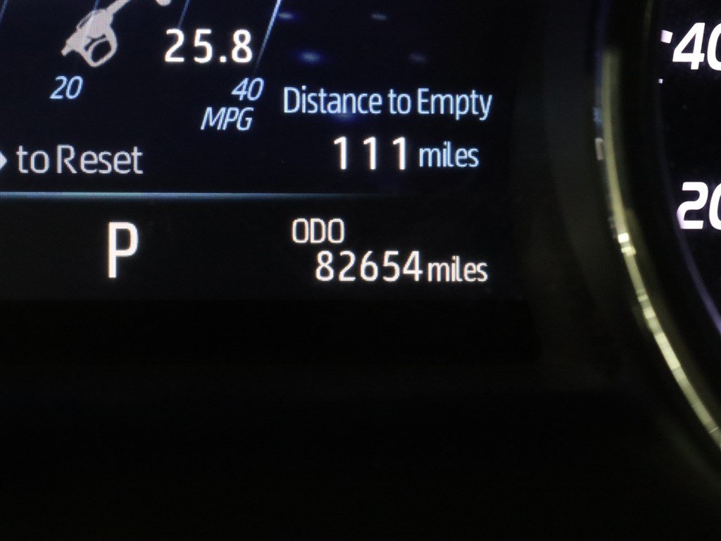 Used 2020 Toyota Camry XLE FWD image 30