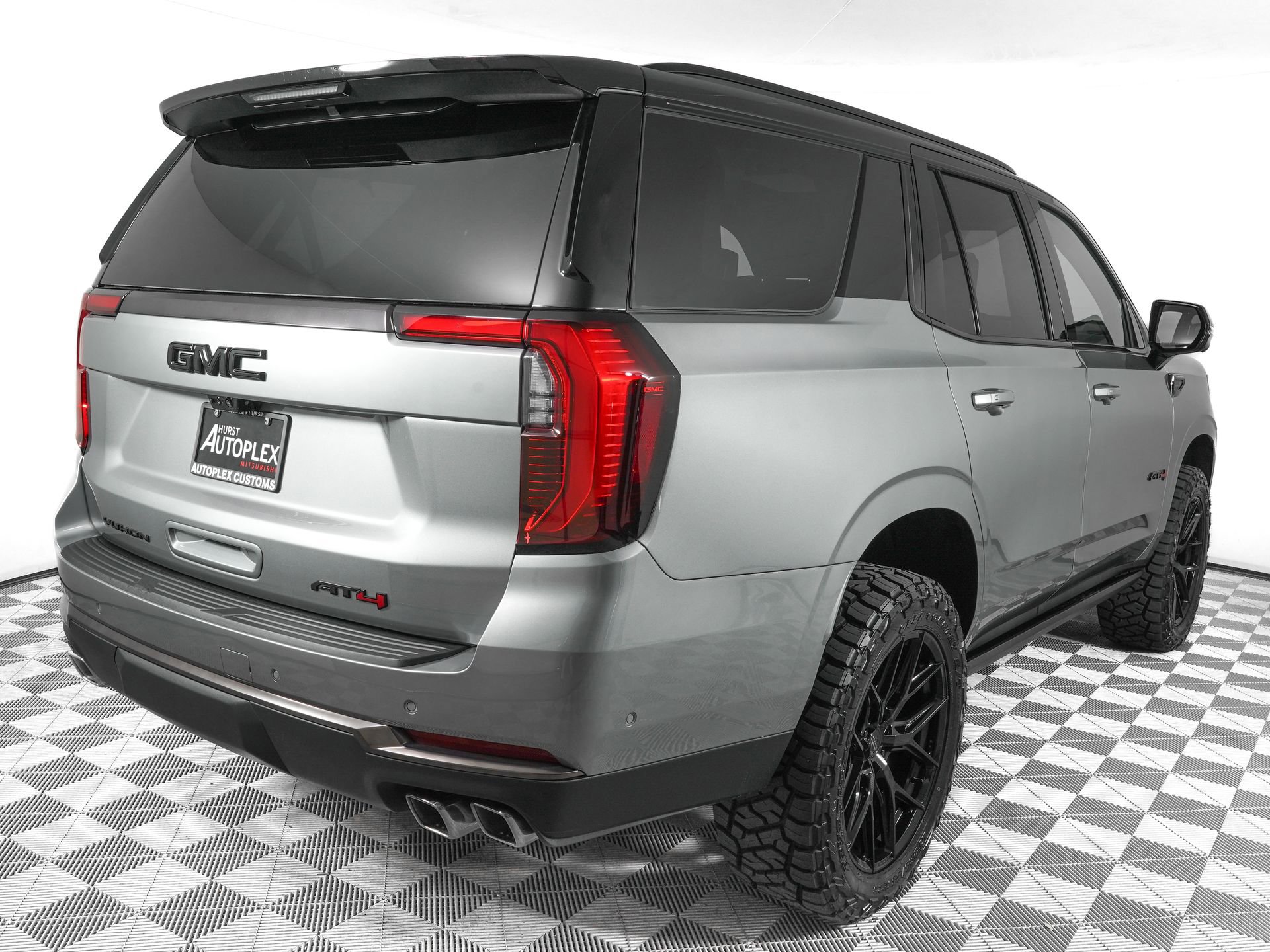 Used 2026 GMC Yukon AT4 Ultimate AWD/4WD image 5