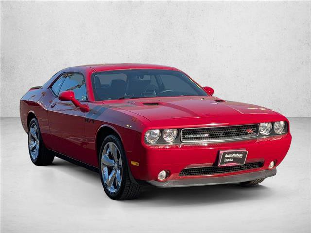 Used 2011 Dodge Challenger R/T w/ Sound Group II RWD image 3