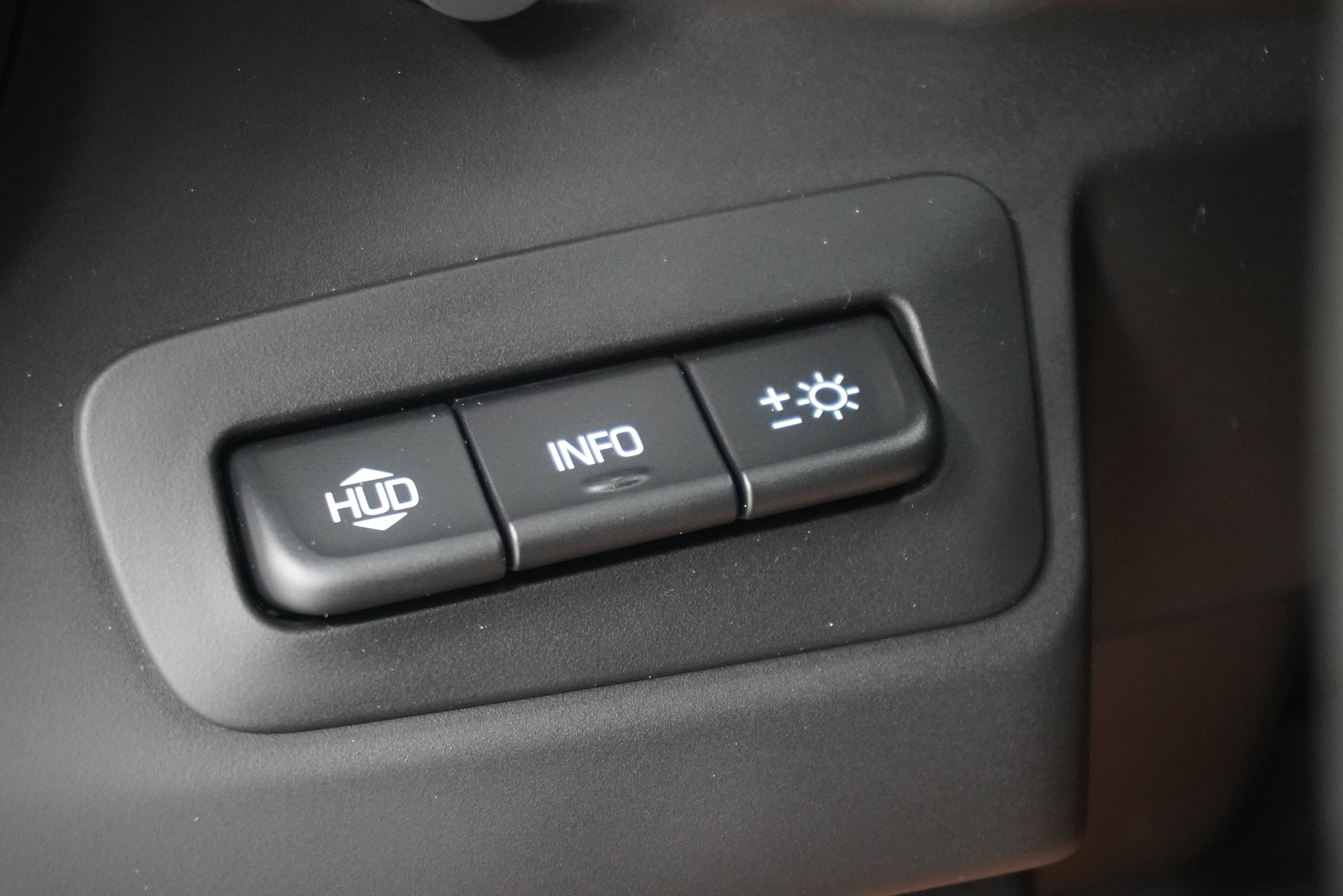 Used 2022 Chevrolet Camaro SS RWD image 25