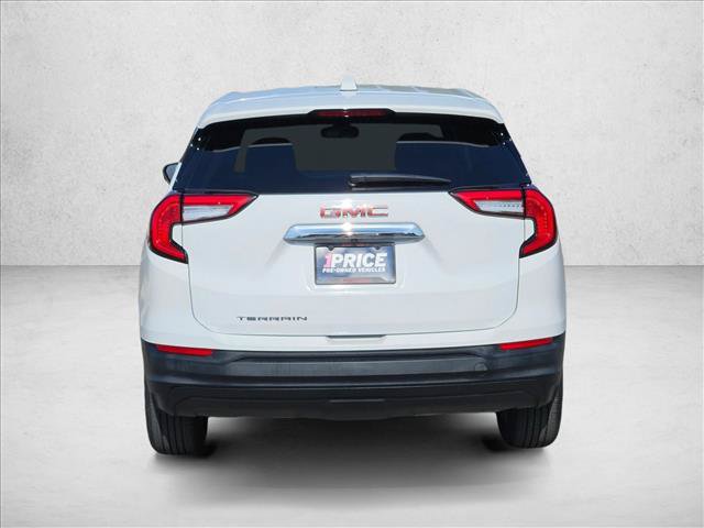 Used 2022 GMC Terrain SLE FWD image 7