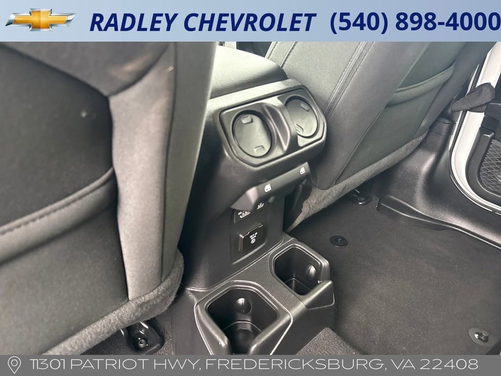 Used 2022 Jeep Wrangler Unlimited Sahara w/ Cold Weather Group image 13