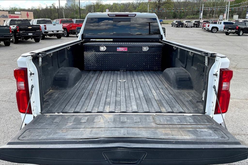 Used 2022 Chevrolet Silverado 3500 LT w/ Convenience Package image 30