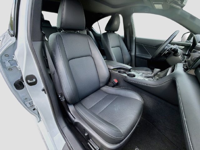 Used 2026 Lexus IS 350 F Sport RWD image 14