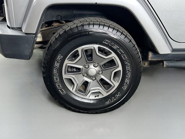 Used 2014 Jeep Wrangler Unlimited Rubicon image 33