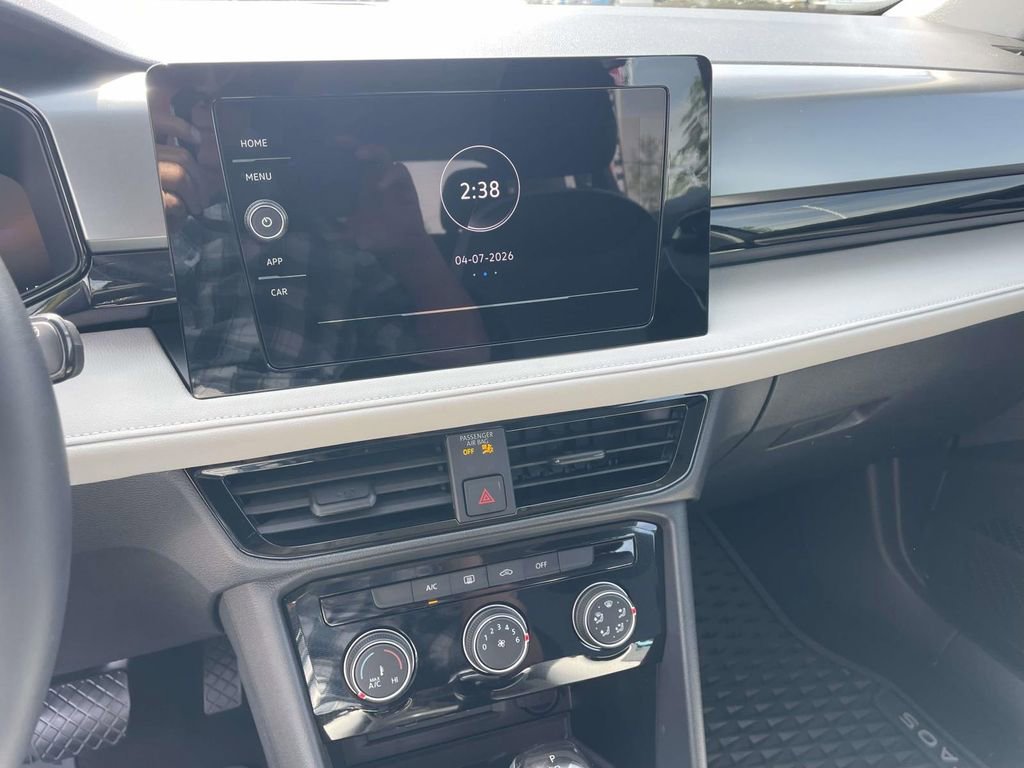 Used 2025 Volkswagen Taos S FWD image 25