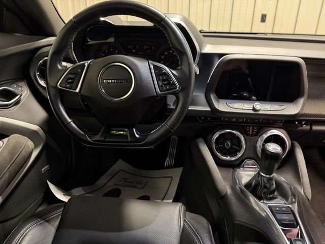 Used 2023 Chevrolet Camaro LT image 28