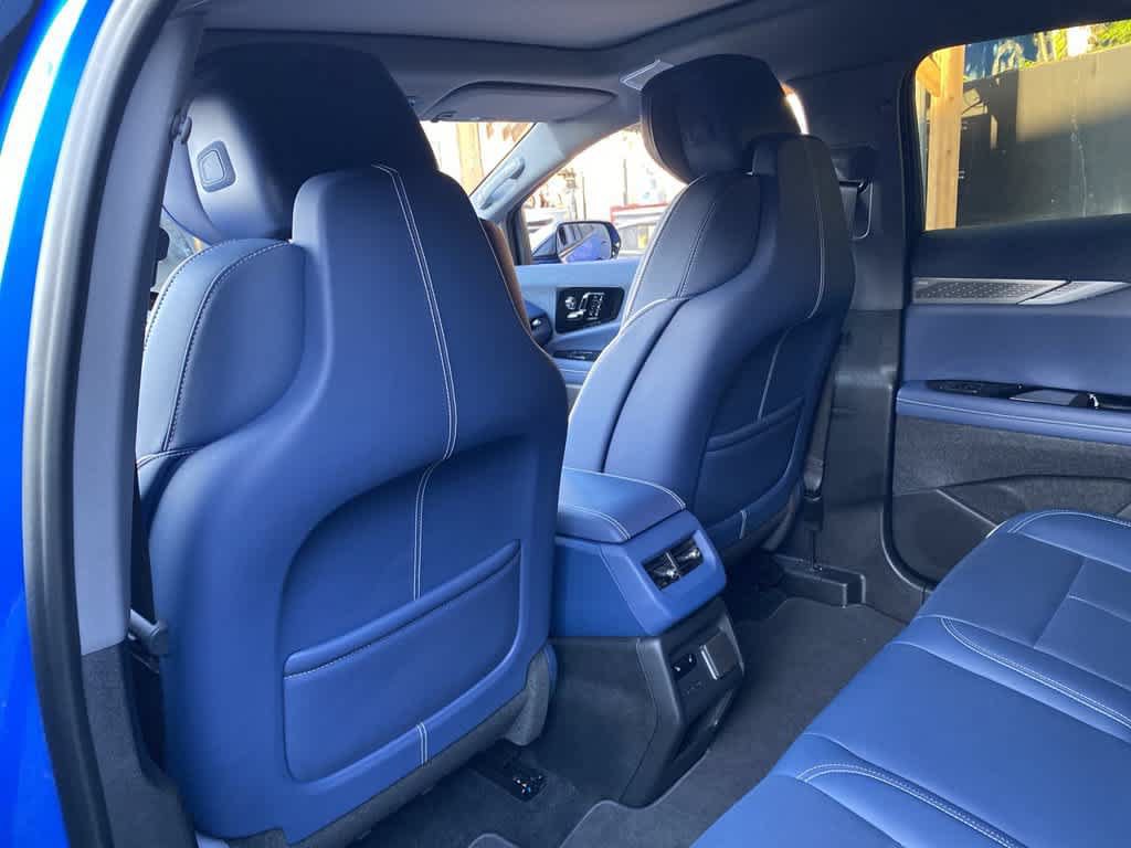 Certified 2026 Cadillac Optiq Luxury 2 AWD/4WD image 16