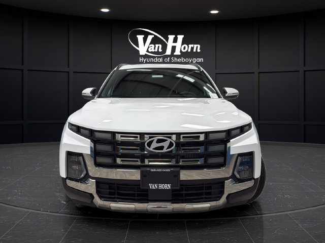 Used 2026 Hyundai Santa Cruz Limited AWD/4WD image 2
