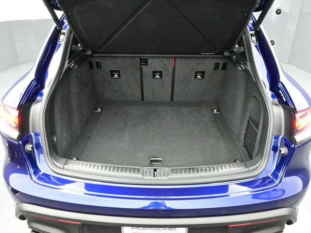Certified 2025 Porsche Macan S AWD/4WD image 16