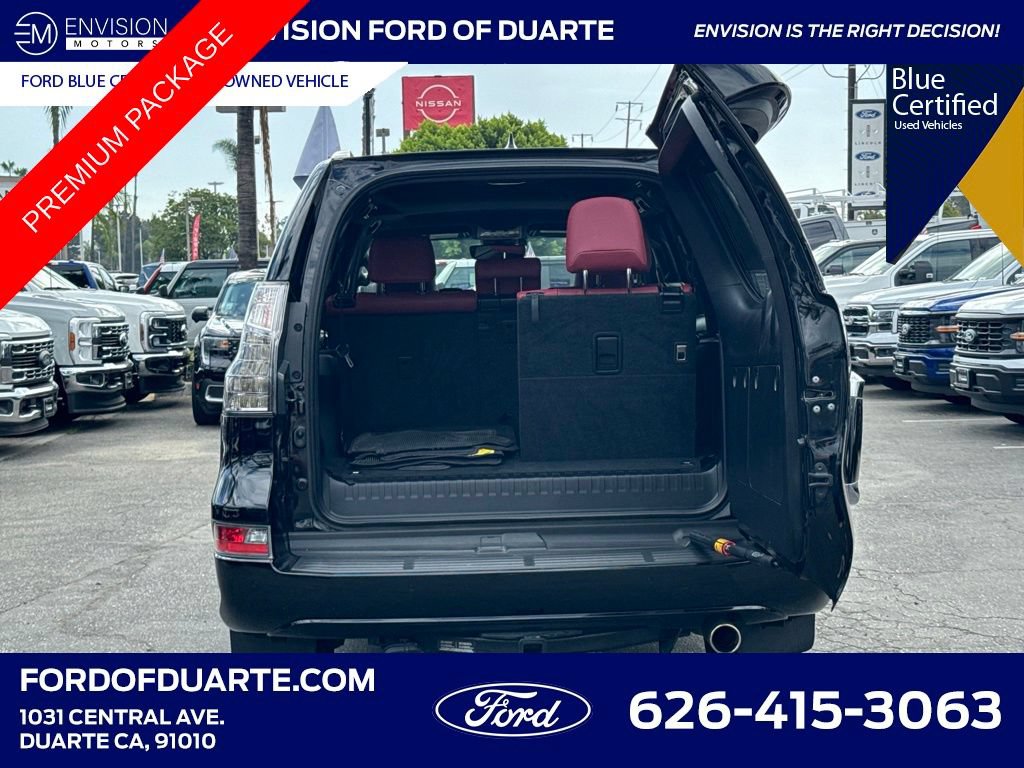Used 2021 Lexus GX 460 Premium w/ Premium Package AWD/4WD image 16