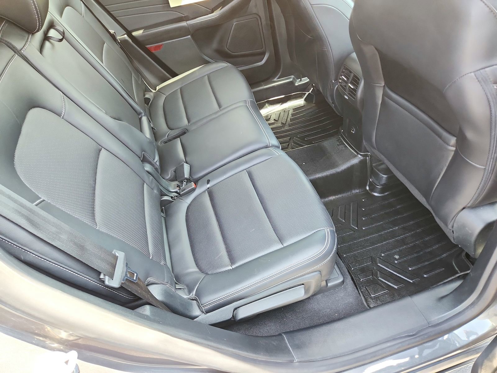 Used 2021 Ford Escape SEL w/ Technology Package AWD/4WD image 28