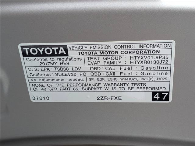 Used 2017 Toyota Prius Prime Advanced w/ Preferred Accessory Package FWD image 23