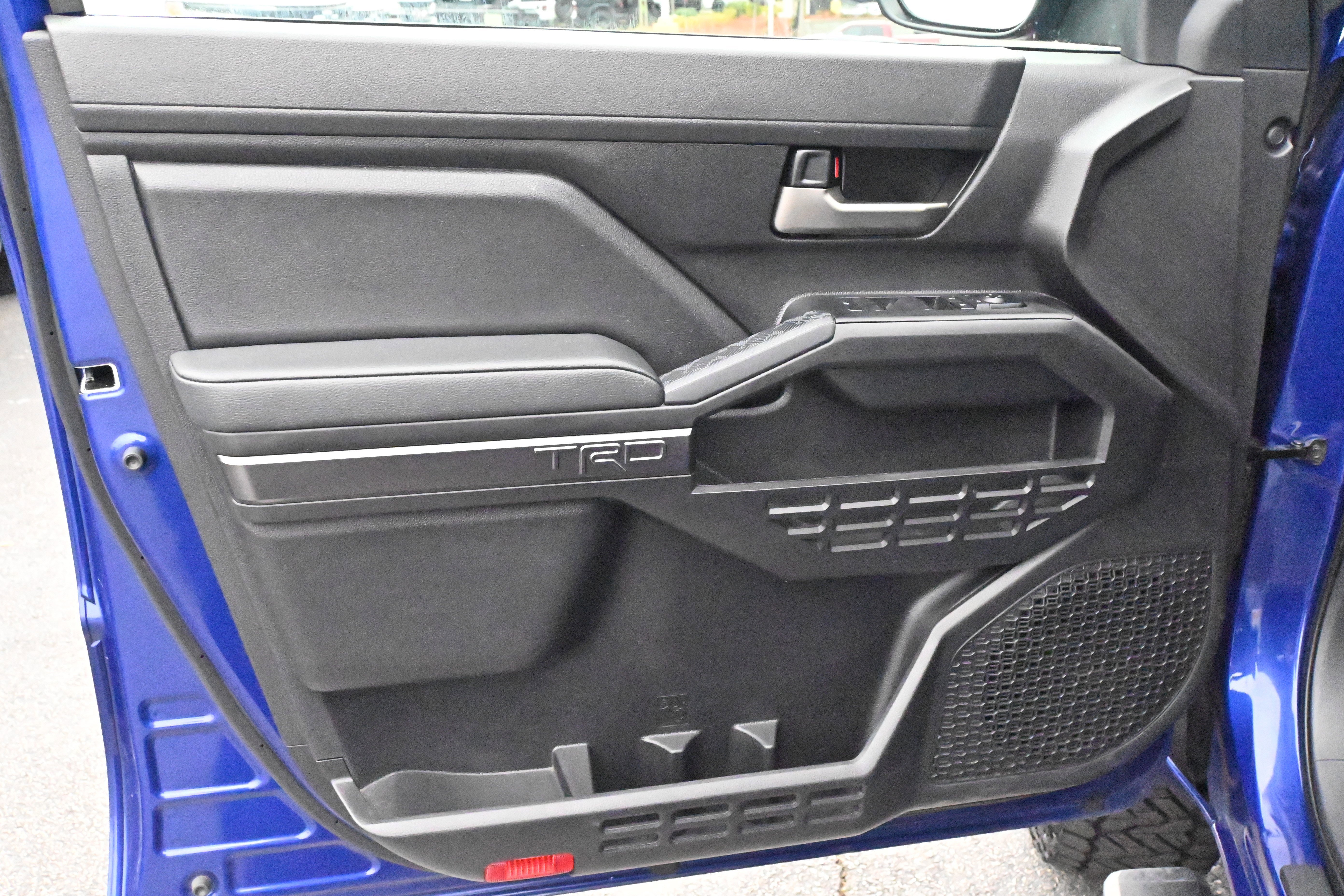 Used 2024 Toyota Tacoma TRD Sport image 27