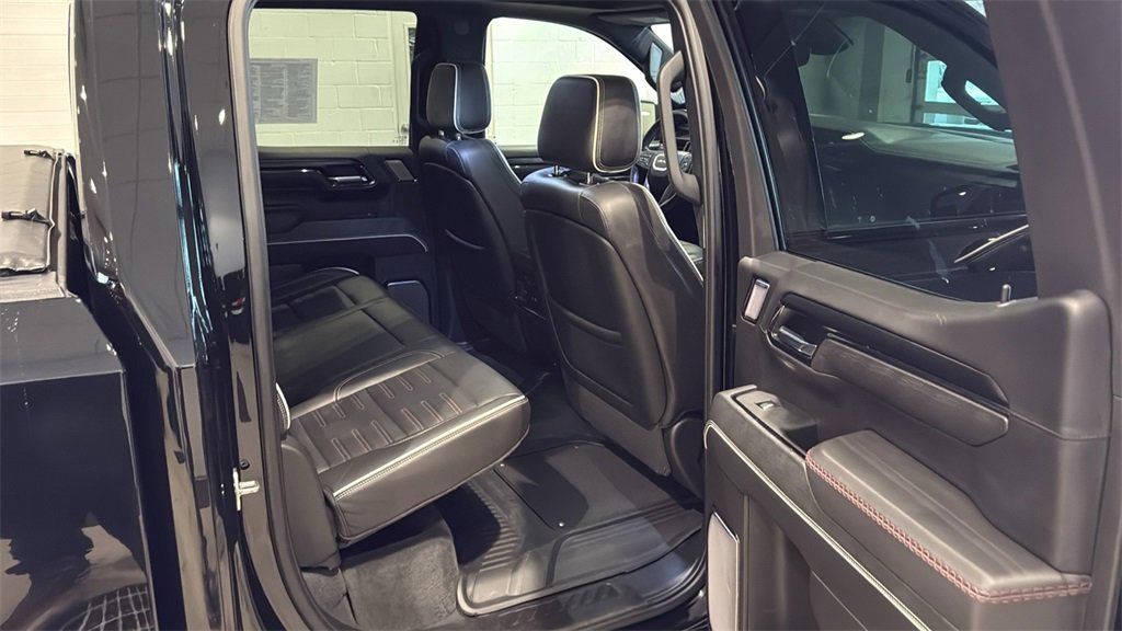 Used 2024 GMC Sierra 1500 AT4X image 14