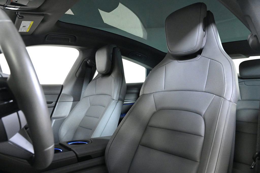 Used 2024 Porsche Taycan 4S image 5