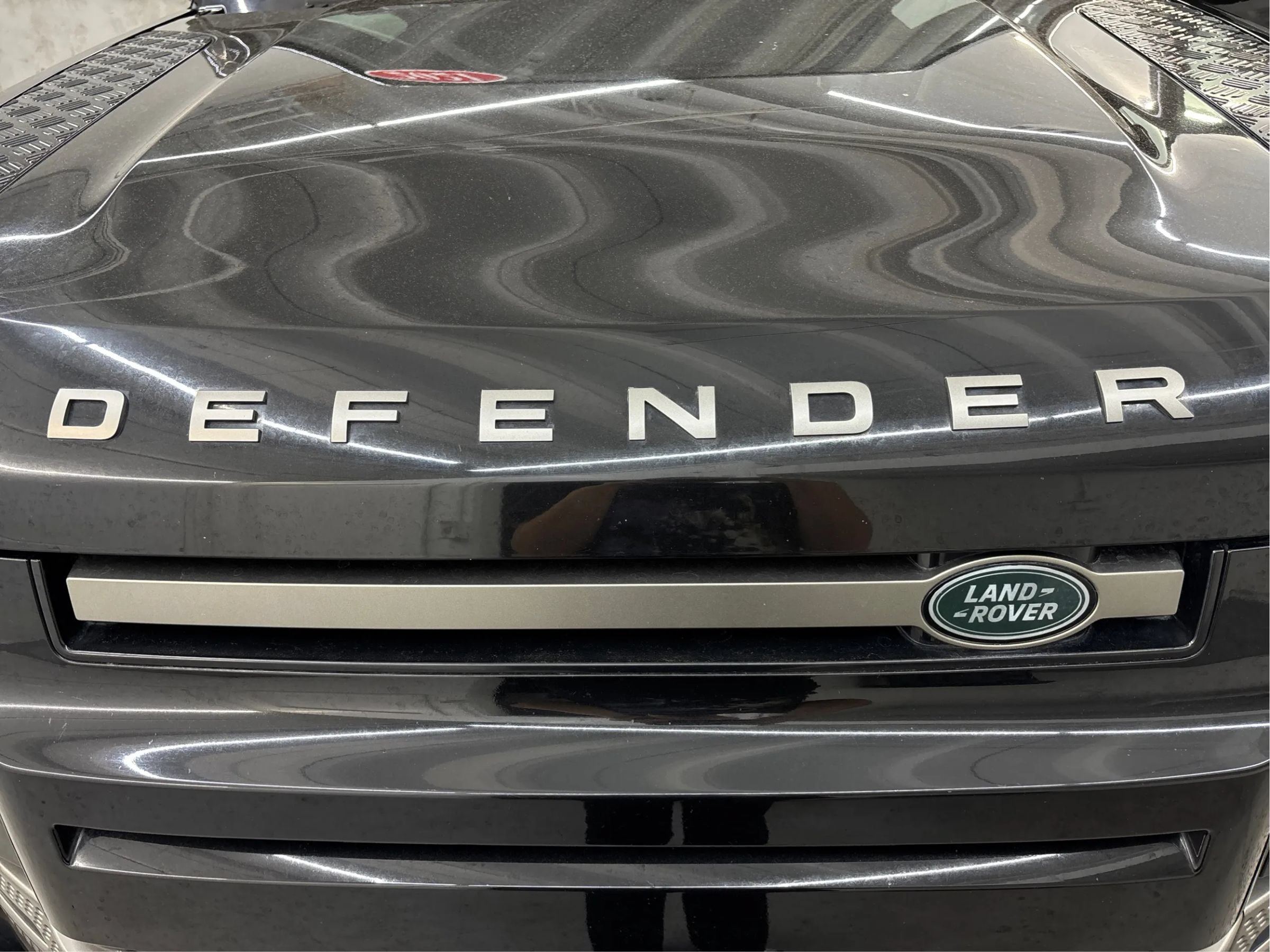 Used 2021 Land Rover Defender 110 X-Dynamic SE AWD/4WD image 34