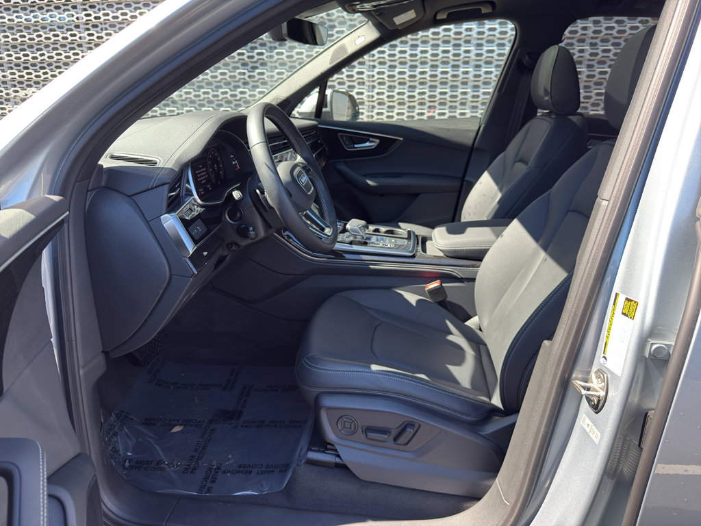 Used 2025 Audi Q7 2.0T Premium Plus w/ Premium Plus Package image 15