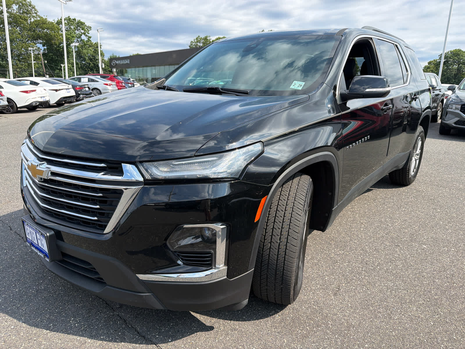 Certified 2024 Chevrolet Traverse LT w/ LPO, Floor Liner Package AWD/4WD image 5