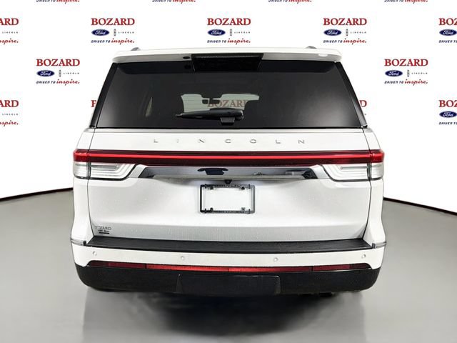 Certified 2024 Lincoln Navigator Reserve AWD/4WD image 7