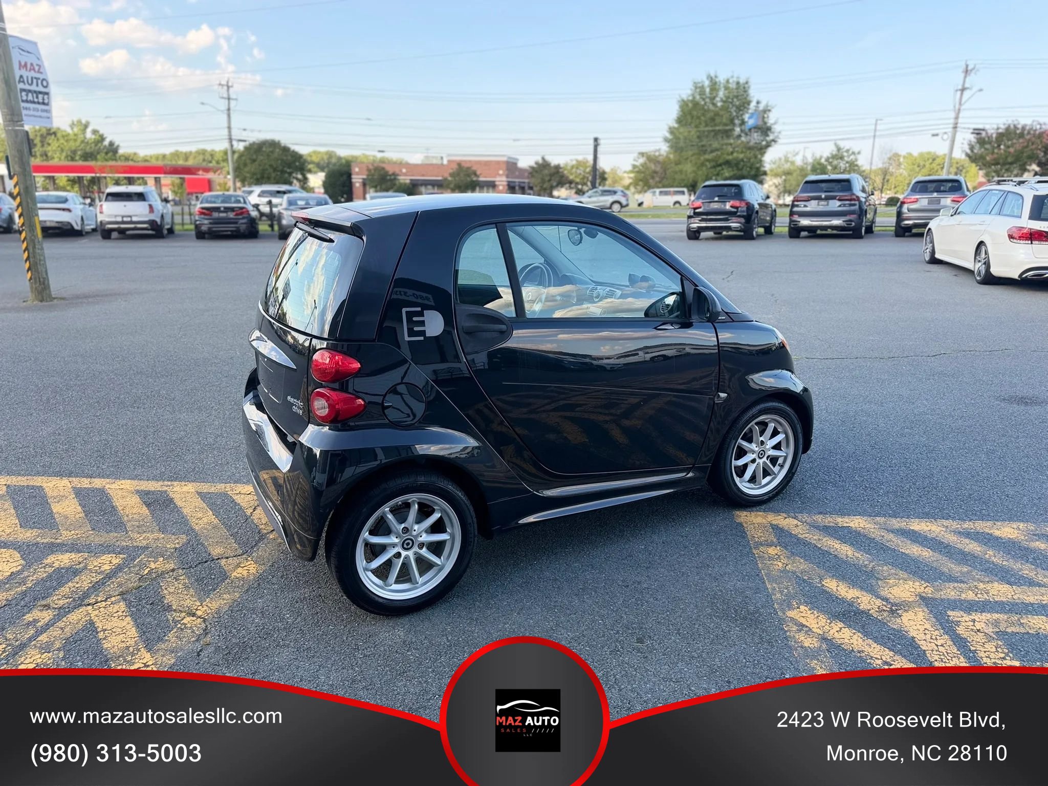 Used 2016 smart fortwo electric drive RWD image 4