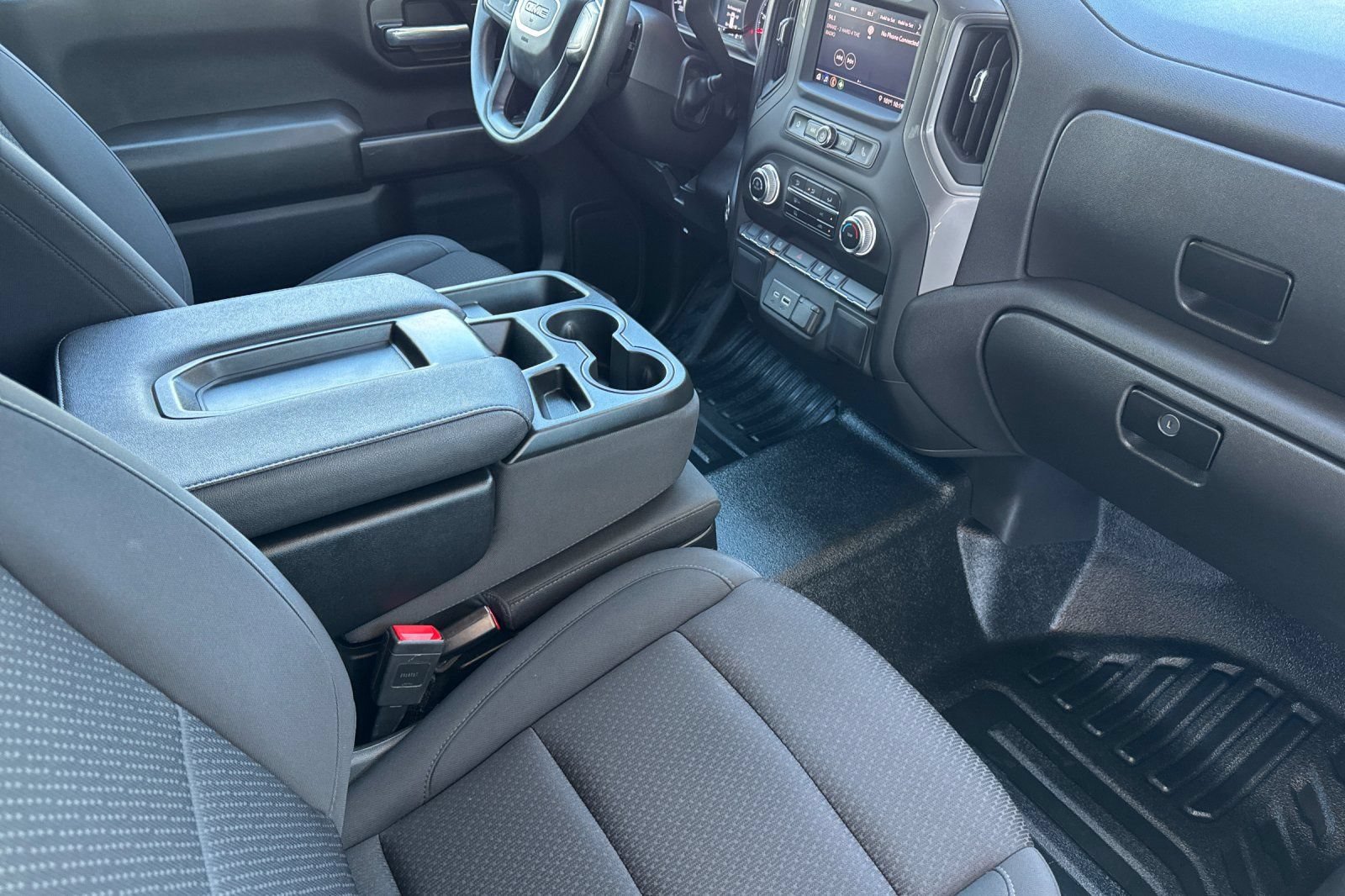 Certified 2024 GMC Sierra 1500 Pro RWD image 15
