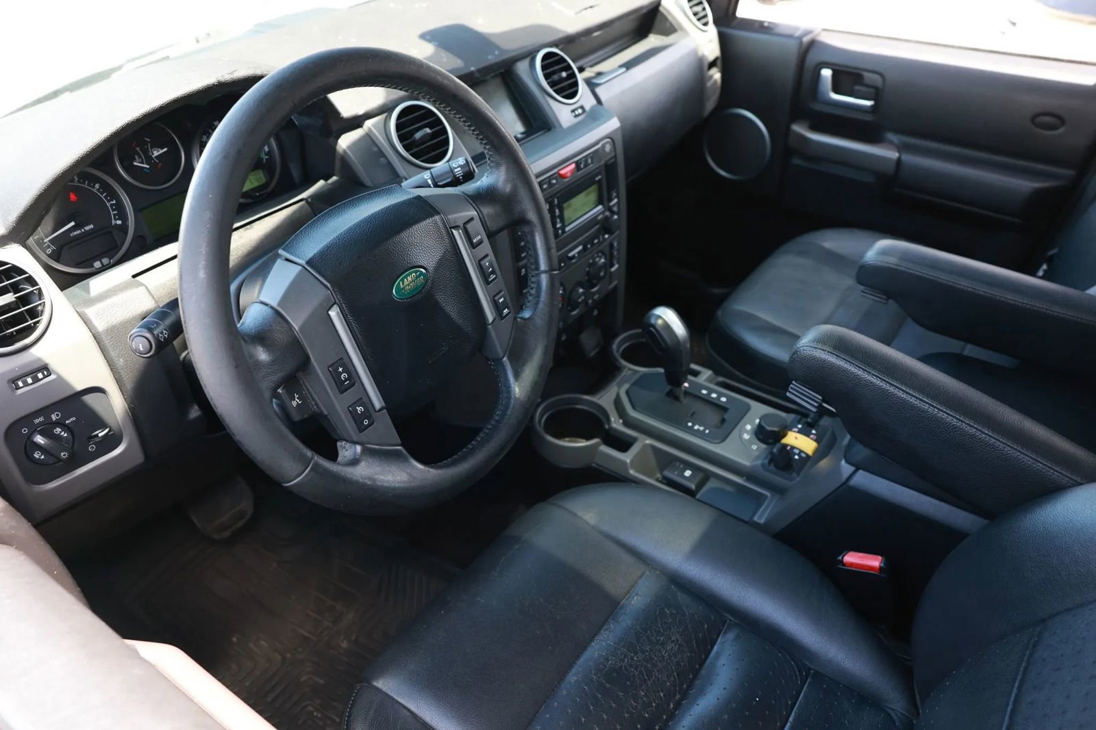 Used 2005 Land Rover LR3 SE AWD/4WD image 9