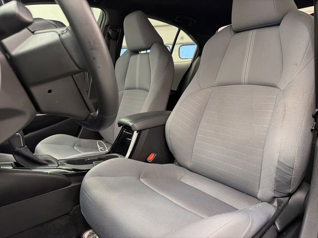 Used 2025 Toyota Corolla SE FWD image 13