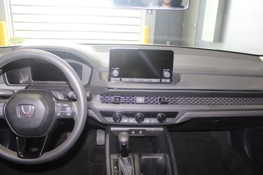 Used 2024 Honda Accord LX image 19