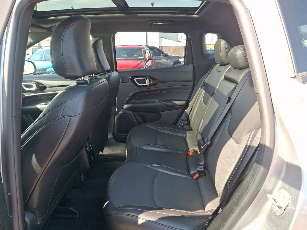 Used 2023 Jeep Compass High Altitude image 20