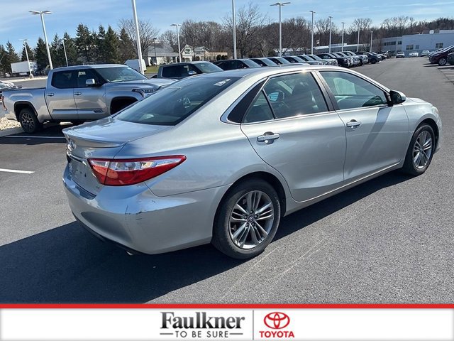 Certified 2016 Toyota Camry SE image 8