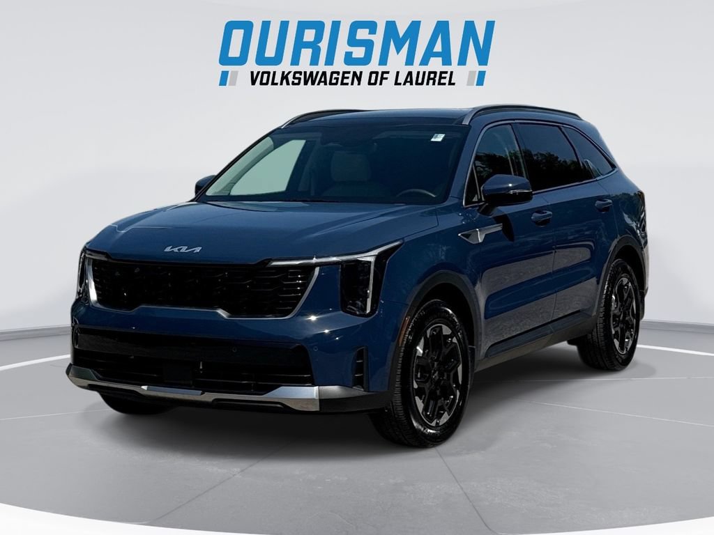 Used 2025 Kia Sorento S w/ Panoramic Sunroof Package