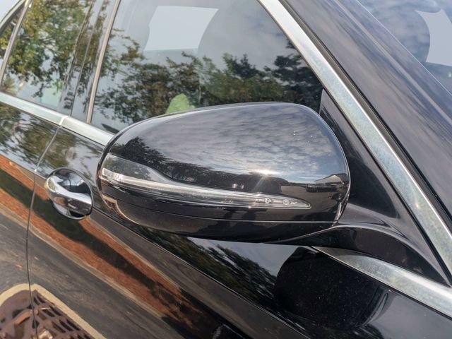 Used 2018 Mercedes-Benz E 300 image 10