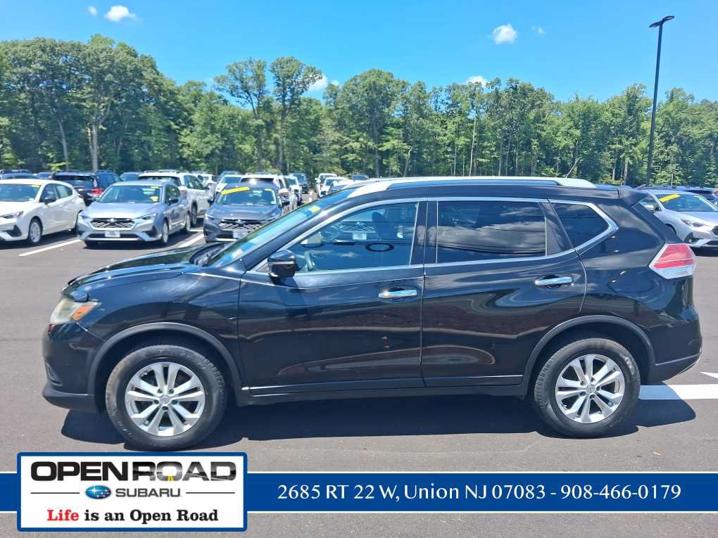 Used 2015 Nissan Rogue SV AWD/4WD image 5