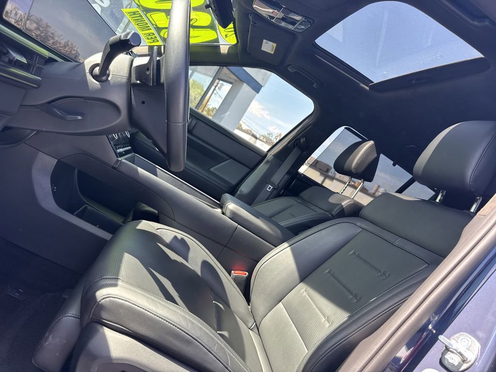 Used 2025 Hyundai Santa Fe Calligraphy image 33