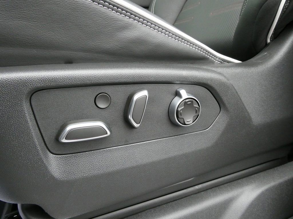 Certified 2026 GMC Sierra 1500 AT4X image 28