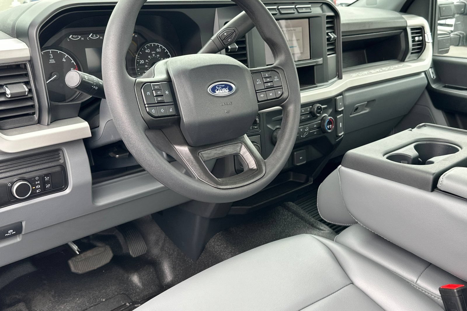 New 2024 Ford F550 2WD Regular Cab Super Duty image 8