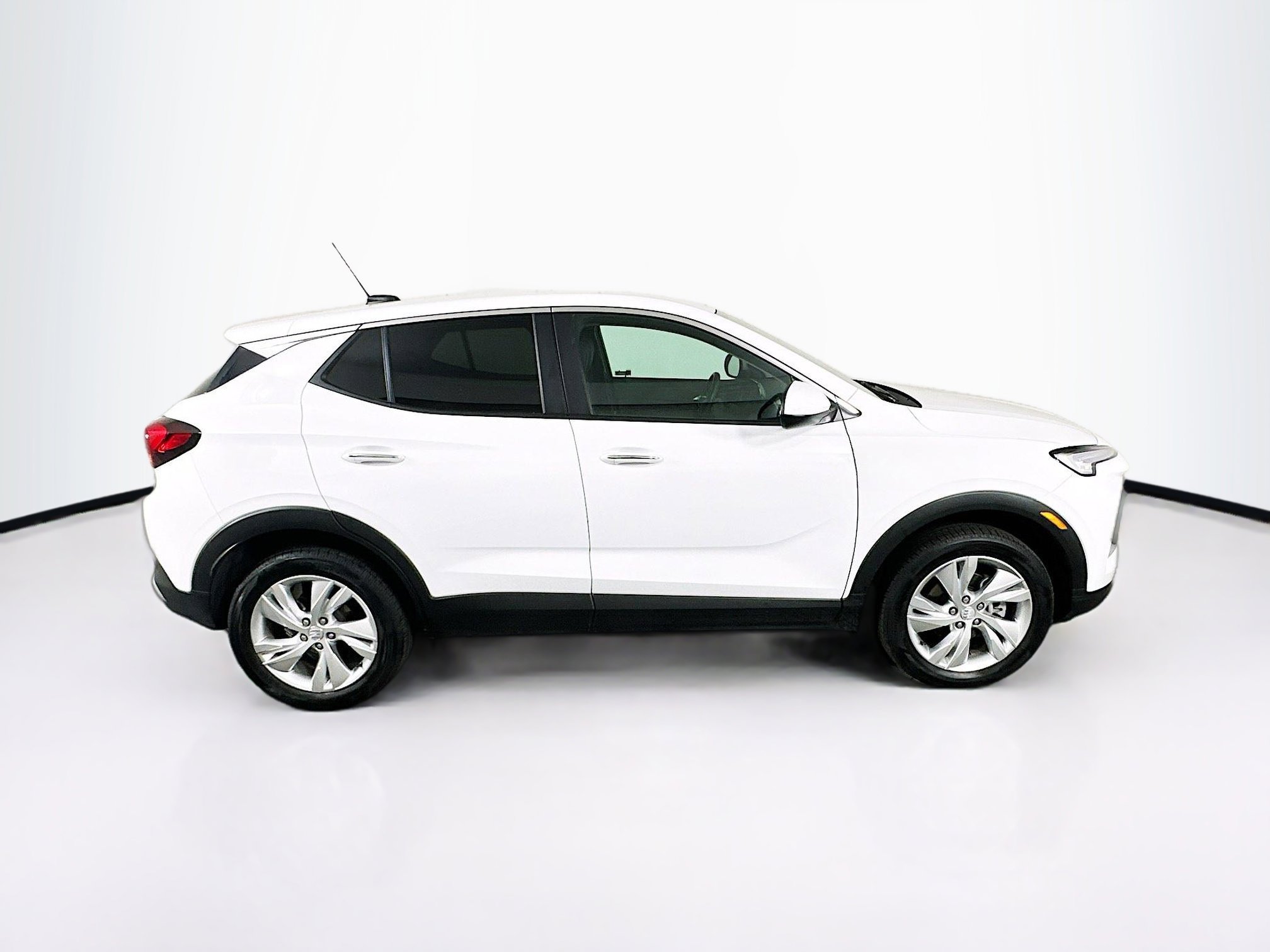Used 2025 Buick Encore GX Preferred image 10