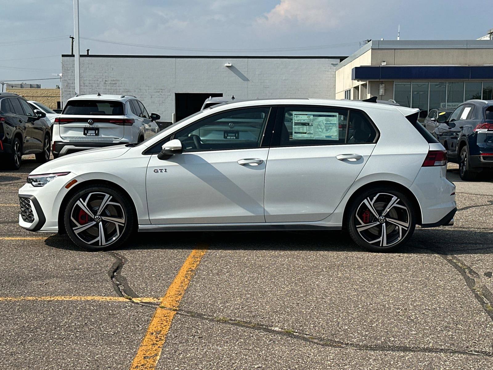 New 2025 Volkswagen GTI SE image 2
